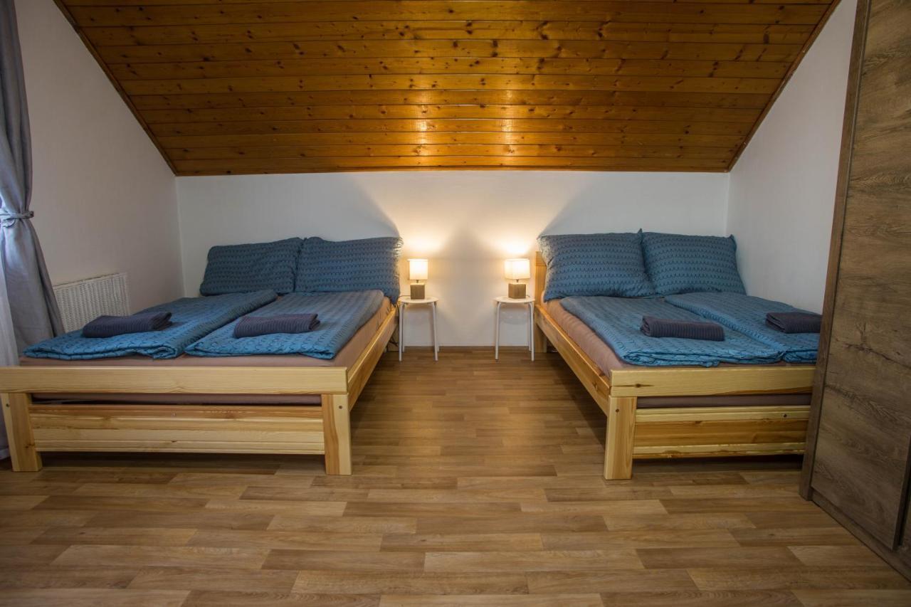 Apartmány Ve Mlejně Cachrov Exteriér fotografie