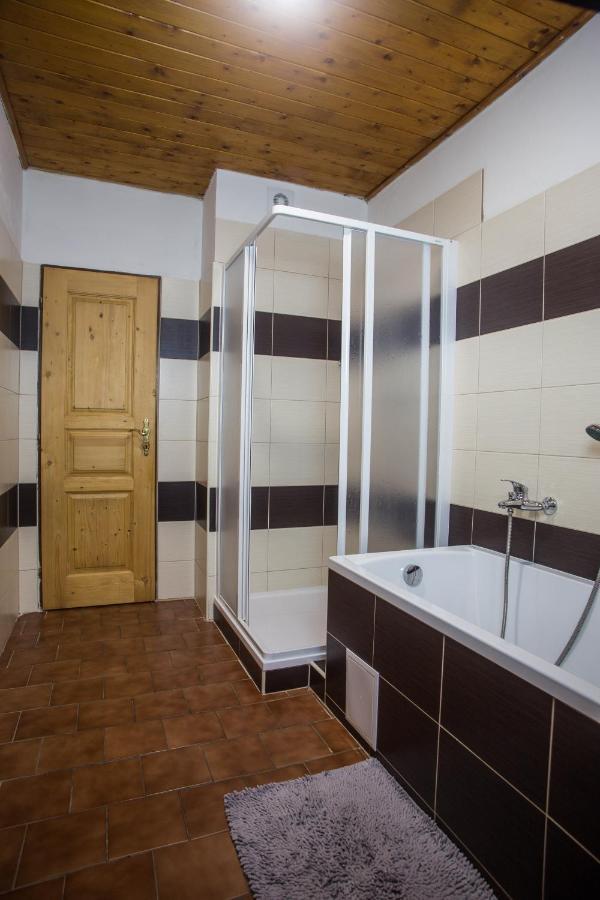 Apartmány Ve Mlejně Cachrov Exteriér fotografie