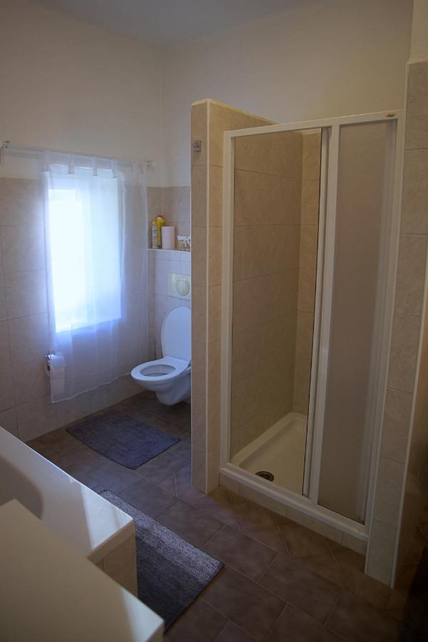 Apartmány Ve Mlejně Cachrov Exteriér fotografie
