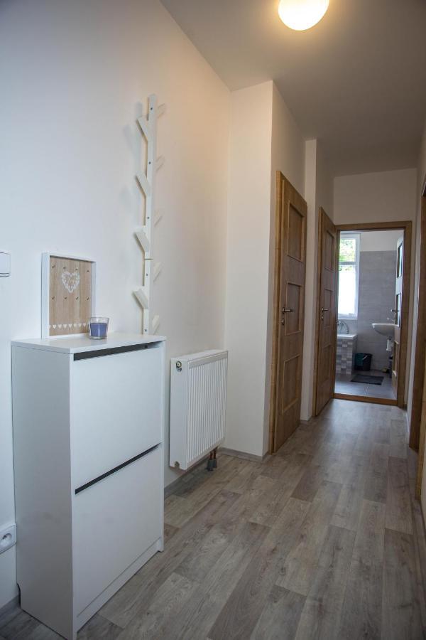 Apartmány Ve Mlejně Cachrov Exteriér fotografie
