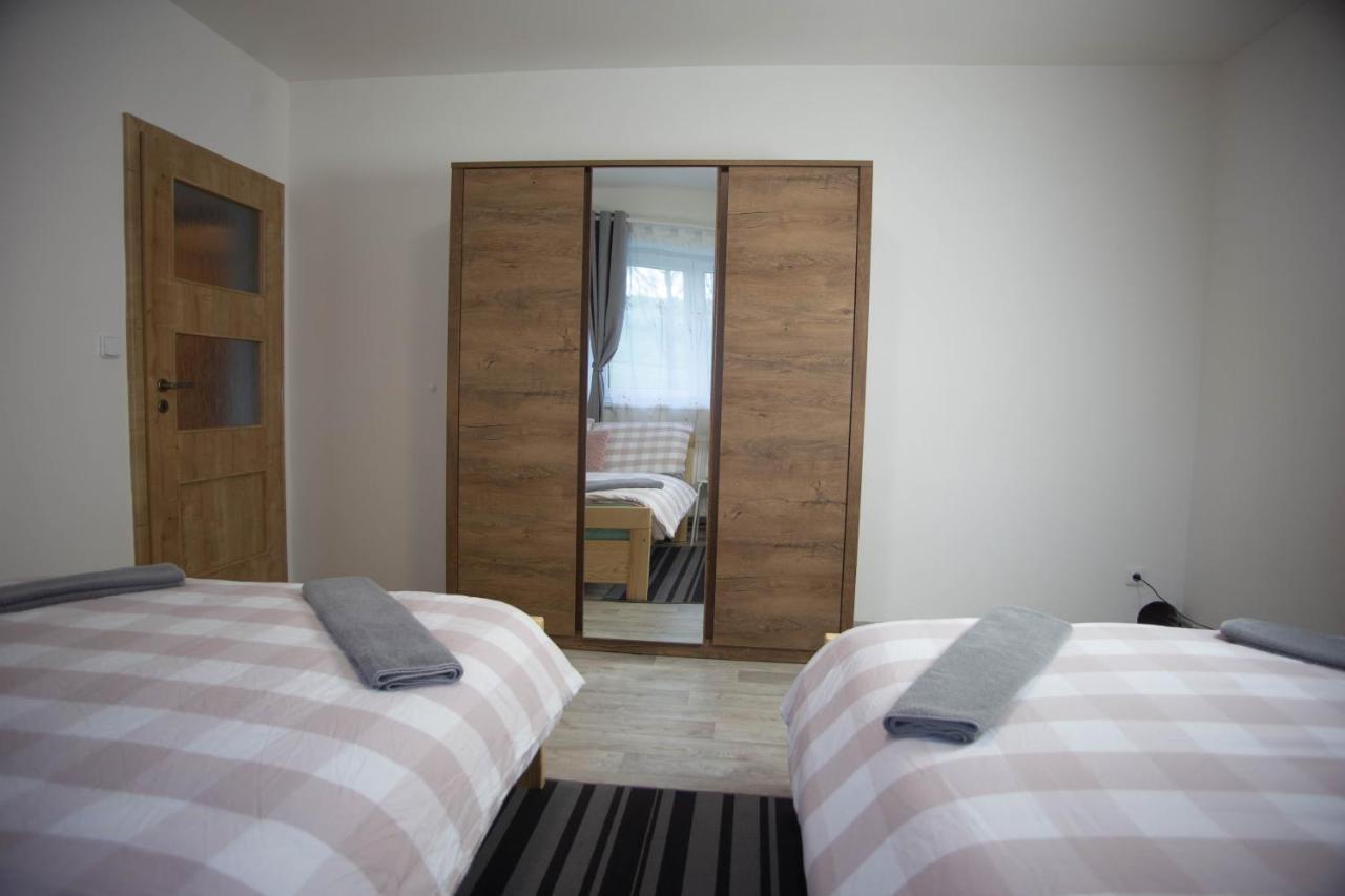 Apartmány Ve Mlejně Cachrov Exteriér fotografie